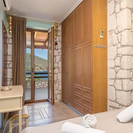 Luxury Stone Apartmán Agia Efimia