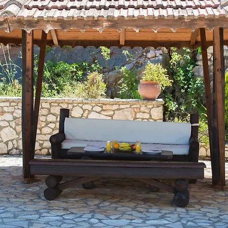 Appartement Luxury Stone Agia Efimia